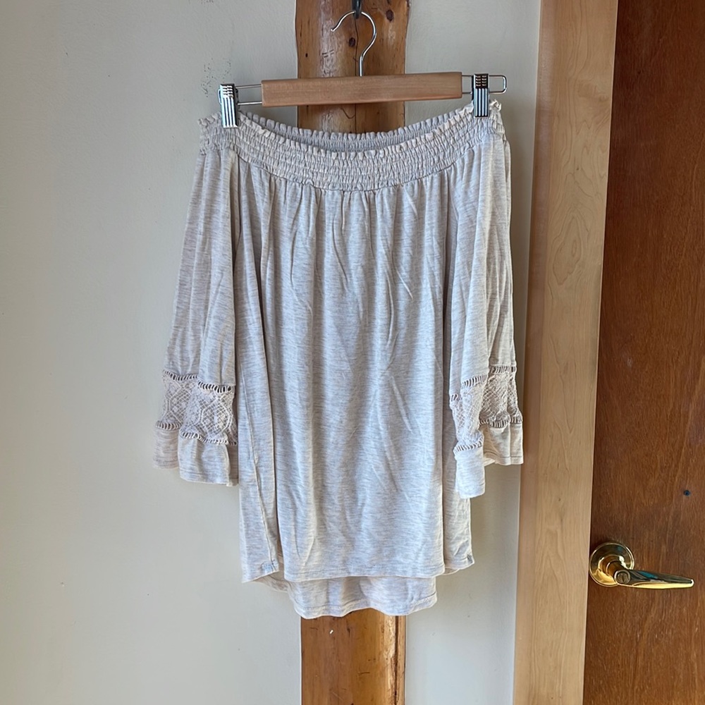 Daniel Rainn 3/4 sleeved top - size small